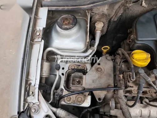 رينو كليو 2008 فضي مستعملة للبيع - 3