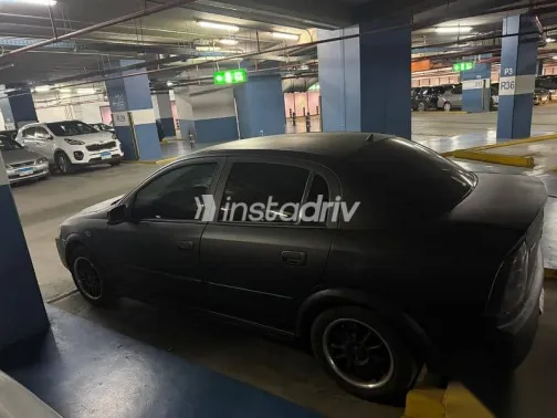 اوبل أسترا 2006 أسود مستعملة للبيع - 1