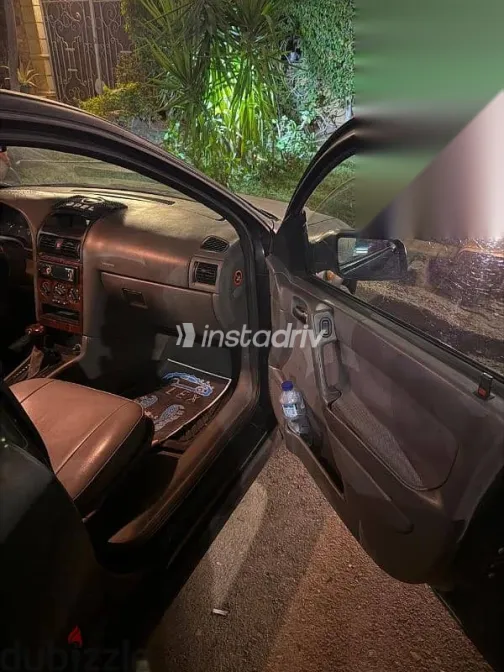 اوبل أسترا 2006 أسود مستعملة للبيع - 5