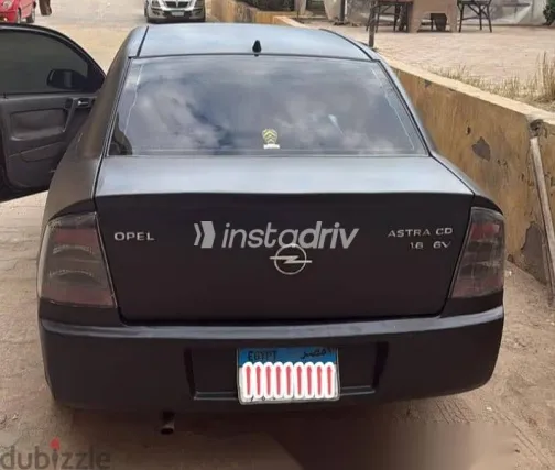 اوبل أسترا 2006 أسود مستعملة للبيع - 8