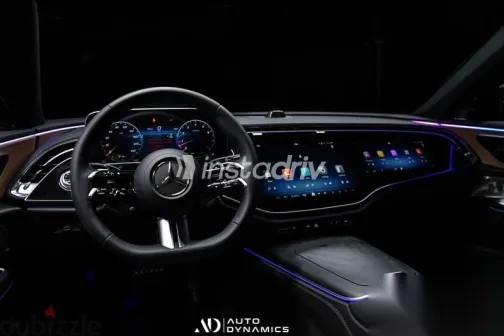 Mercedes E 200 2025 Gray New for Sale - 7