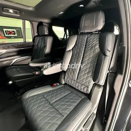 كاديلاك إسكاليد v 2026 أسود جديدة للبيع - 2