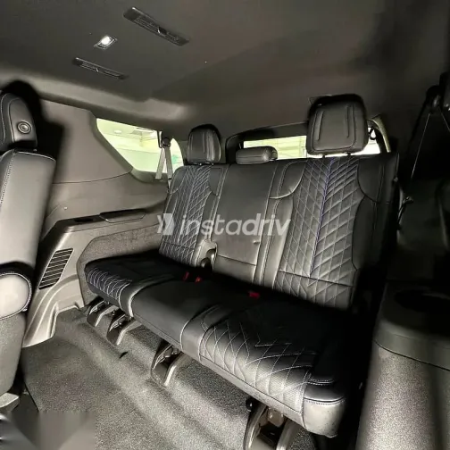 كاديلاك إسكاليد v 2026 أسود جديدة للبيع - 4