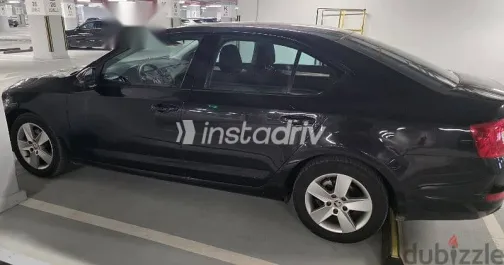 سكودا اوكتافيا 2016 أسود مستعملة للبيع - 2