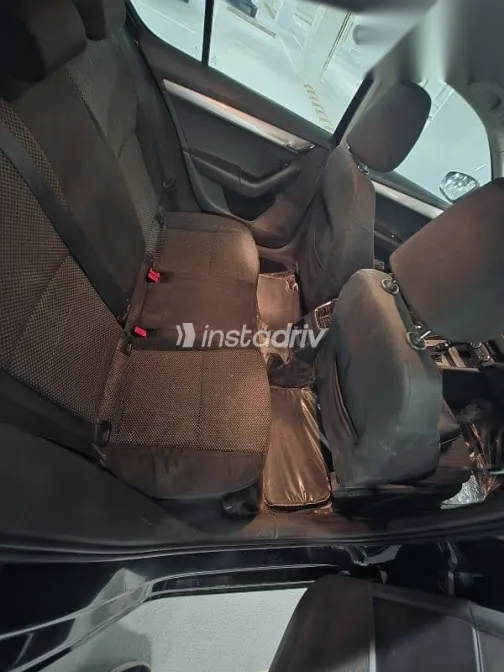 سكودا اوكتافيا 2016 أسود مستعملة للبيع - 4