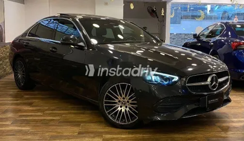 مرسيدس C 180 2022 أبيض مستعملة للبيع - 3