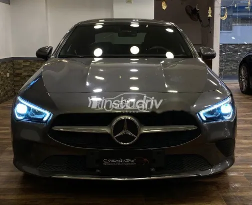 مرسيدس CLA 200 2022 أبيض مستعملة للبيع - 1