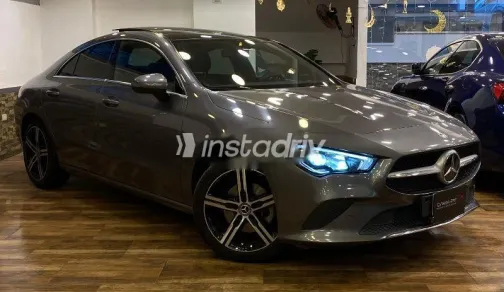 مرسيدس CLA 200 2022 أبيض مستعملة للبيع - 2