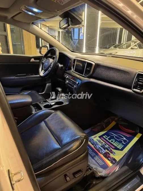 Kia Sportage 2022 White Used for Sale - 5