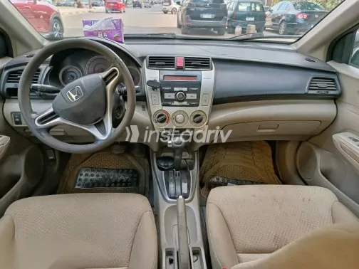 هوندا سيتى 2011 أحمر مستعملة للبيع - 5