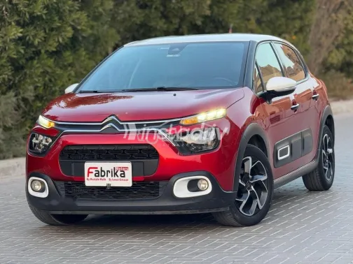 سيتروين C3 2022 أبيض مستعملة للبيع - 2