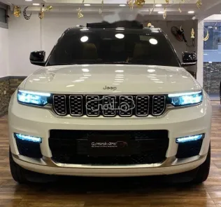 جيب جراند شيروكي 2023 أبيض مستعملة للبيع