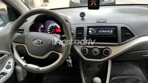 Kia Picanto 2015 White Used for Sale - 10