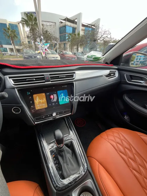 MG 5 2025 White Used for Sale - 1