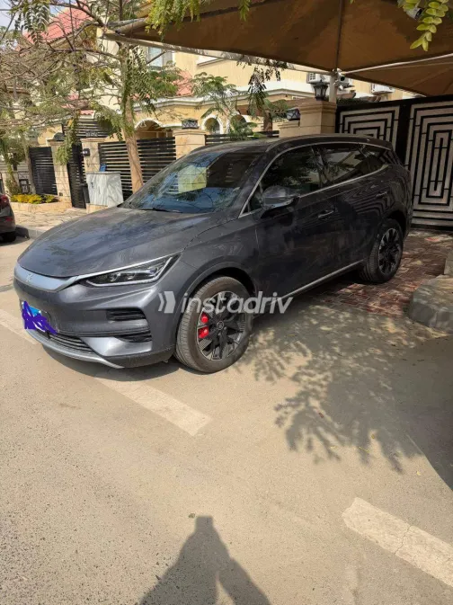 بى واى دى‬ تانج 2024 أبيض مستعملة للبيع - 3