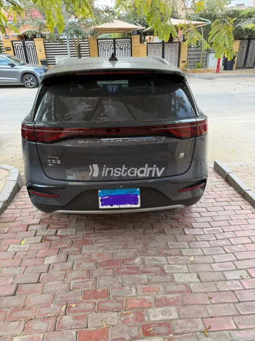 بى واى دى‬ تانج 2024 أبيض مستعملة للبيع - 5