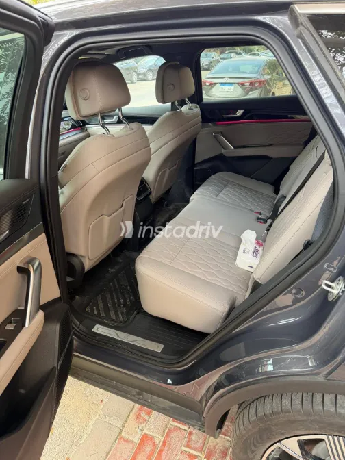 بى واى دى‬ تانج 2024 أبيض مستعملة للبيع - 6