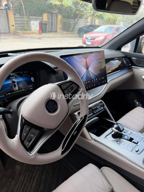 بى واى دى‬ تانج 2024 أبيض مستعملة للبيع - 7