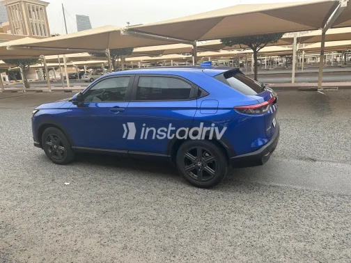 Honda HRV 2024 White Used for Sale - 5