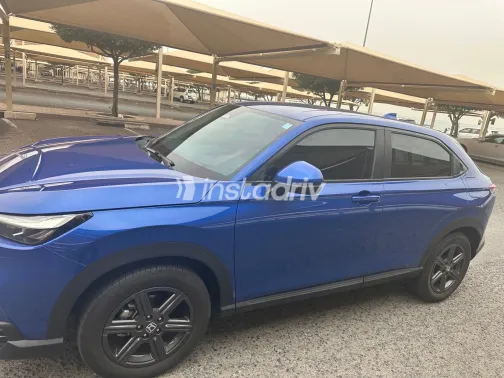 Honda HRV 2024 White Used for Sale - 8