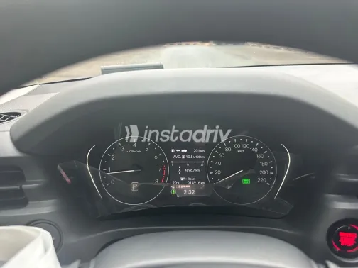 Honda HRV 2024 White Used for Sale - 10