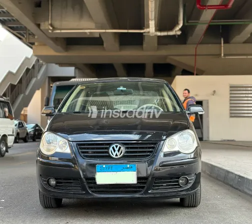 فولكس فاغن بولو 2009 أبيض مستعملة للبيع - 5