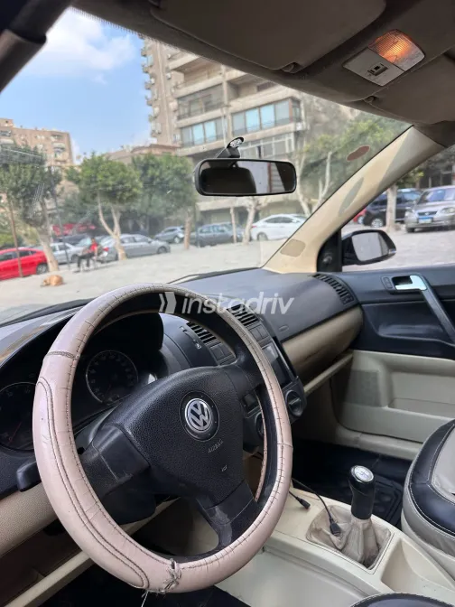 فولكس فاغن بولو 2009 أبيض مستعملة للبيع - 8