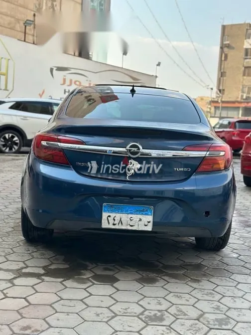 اوبل أنسيجنيا 2015 أزرق غامق مستعملة للبيع - 8