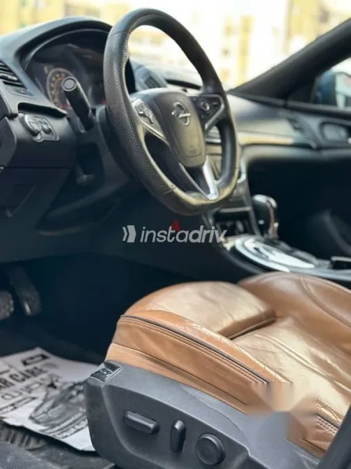 اوبل أنسيجنيا 2015 أزرق غامق مستعملة للبيع - 10