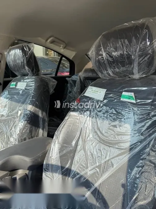 شيرى اريزو 3 2026 رمادي جديدة للبيع - 1