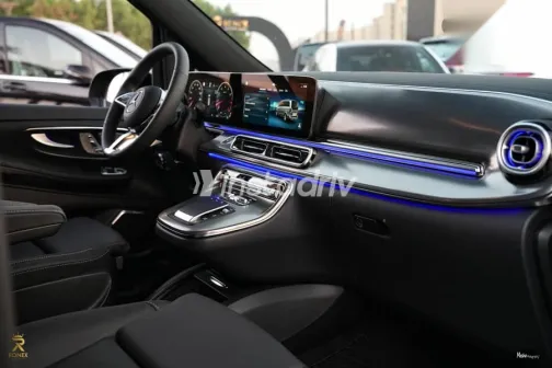 مرسيدس 300 2026 أسود جديدة للبيع - 8