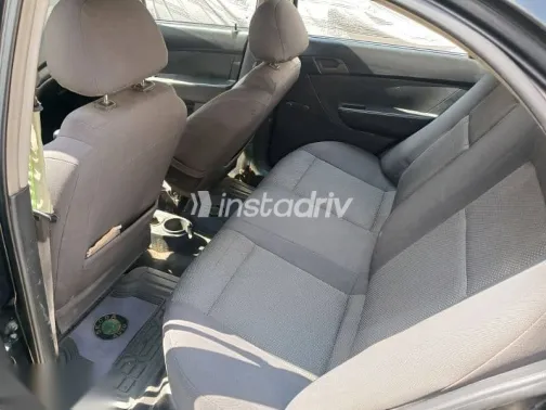 شيفروليه افيو 2009 أسود مستعملة للبيع - 6