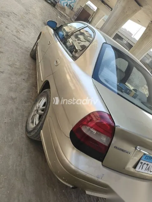 دايو نوبيرا 2000 ذهبي مستعملة للبيع - 9