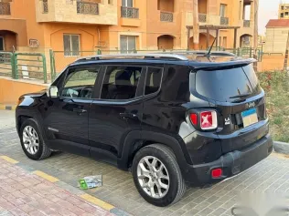 Jeep Renegade 2017 Black Used for Sale