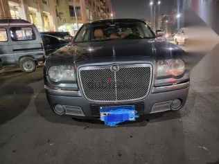 Chrysler 300 2005 Gray Used for Sale