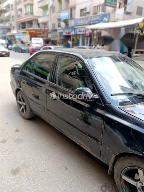 هيونداي فيرنا 2005 أسود مستعملة للبيع - 3