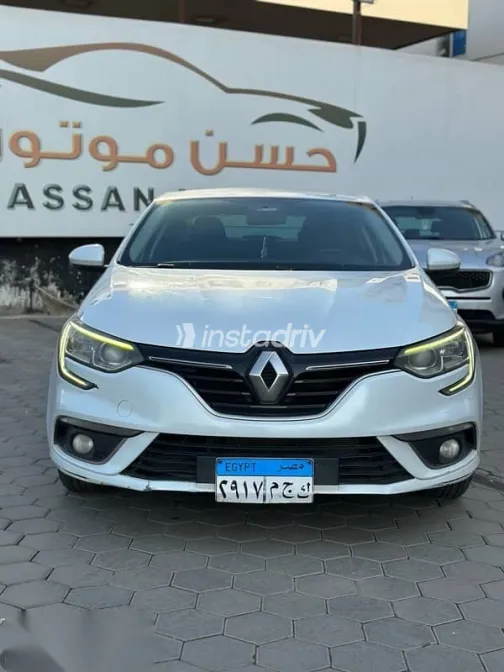 رينو ميجان 2020 أبيض مستعملة للبيع - 1