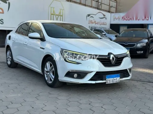 رينو ميجان 2020 أبيض مستعملة للبيع - 2