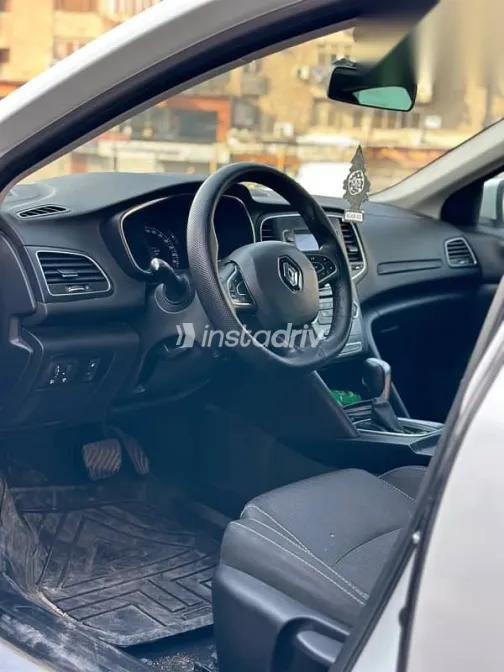 رينو ميجان 2020 أبيض مستعملة للبيع - 7