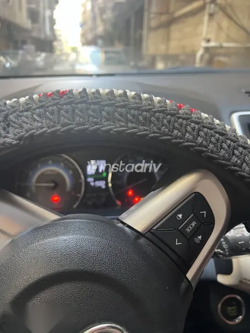 تويوتا رش 2019 فضي مستعملة للبيع - 3