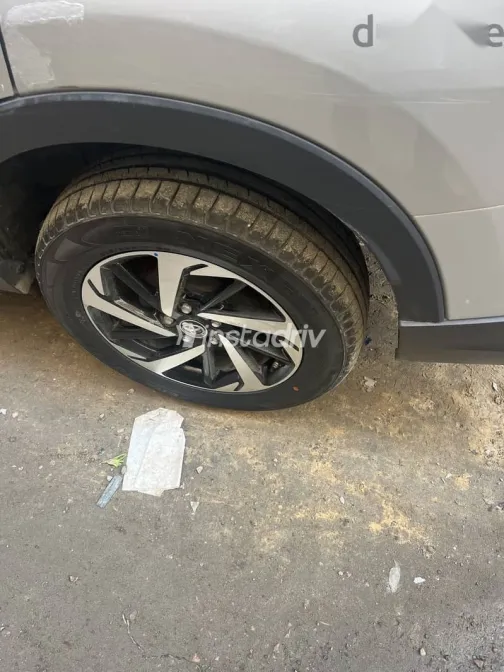 تويوتا رش 2019 فضي مستعملة للبيع - 7