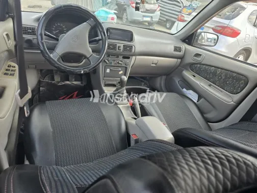 تويوتا كورولا 1999 أحمر غامق مستعملة للبيع - 5