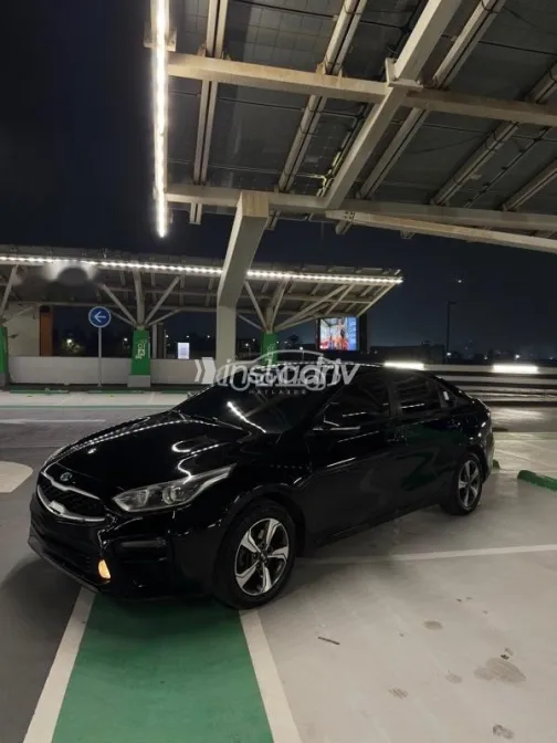 Kia Cerato 2019 Black Used for Sale - 1