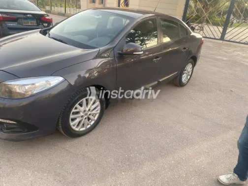 Renault Fluence 2016 Brown Used for Sale - 4