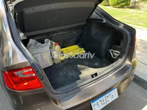 سيات توليدو 2018 بني مستعملة للبيع - 3