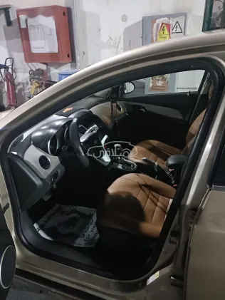 Chevrolet Cruze 2010 Bronze Used for Sale