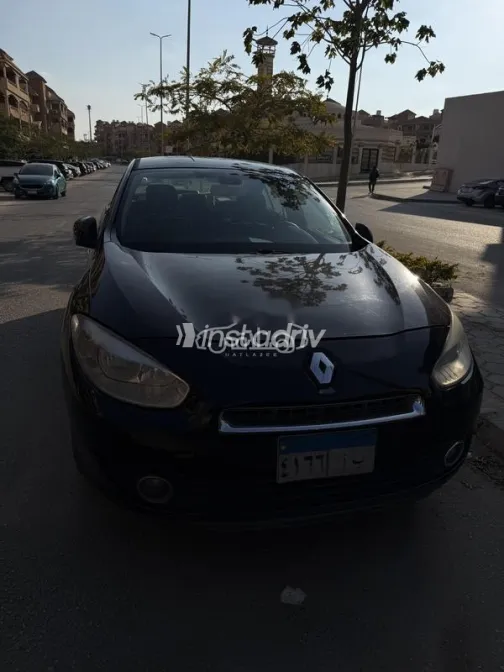 Renault Fluence 2013 Black Used for Sale - 1