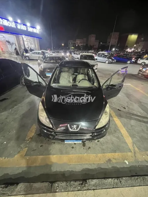 بيجو 307 2007 باذنجاني مستعملة للبيع - 1