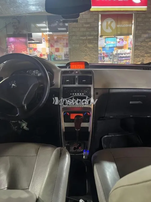 بيجو 307 2007 باذنجاني مستعملة للبيع - 5