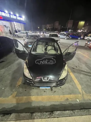 بيجو 307 2007 باذنجاني مستعملة للبيع